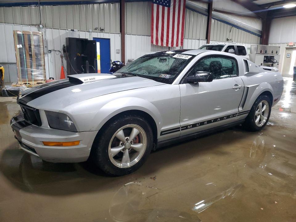 2005 Ford Mustang