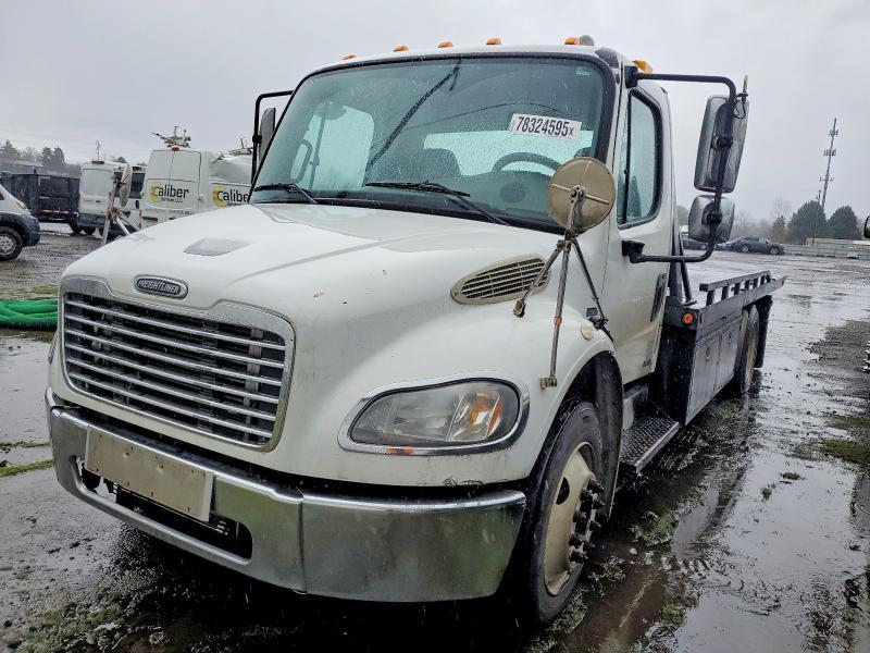 2006 Freightliner Business Class M2 Rollback tow Truck