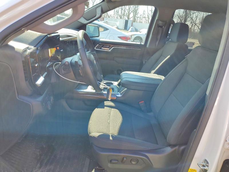 2025 Chevrolet Silverado K1500 LT