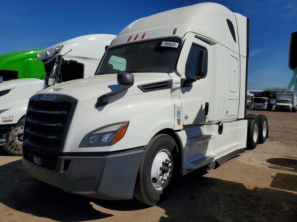 2021 Freightliner Cascadia 126 Semi Truck