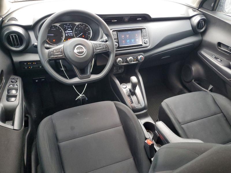 2023 Nissan Kicks s