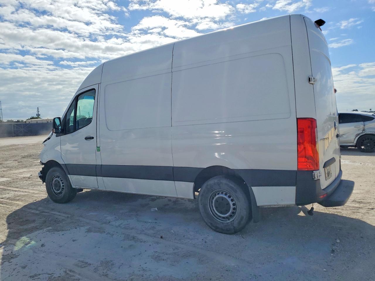 2021 Mercedes-Benz Sprinter 2500