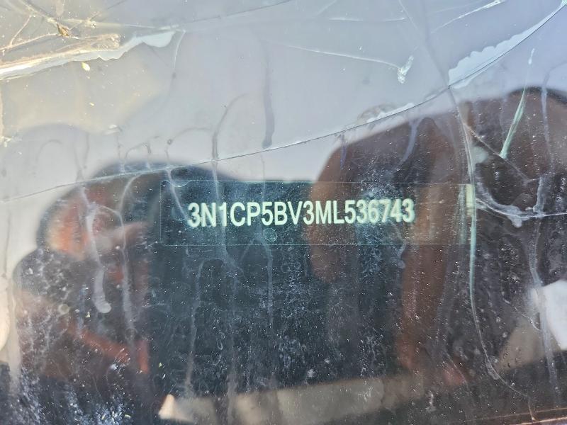 2021 Nissan Kicks s