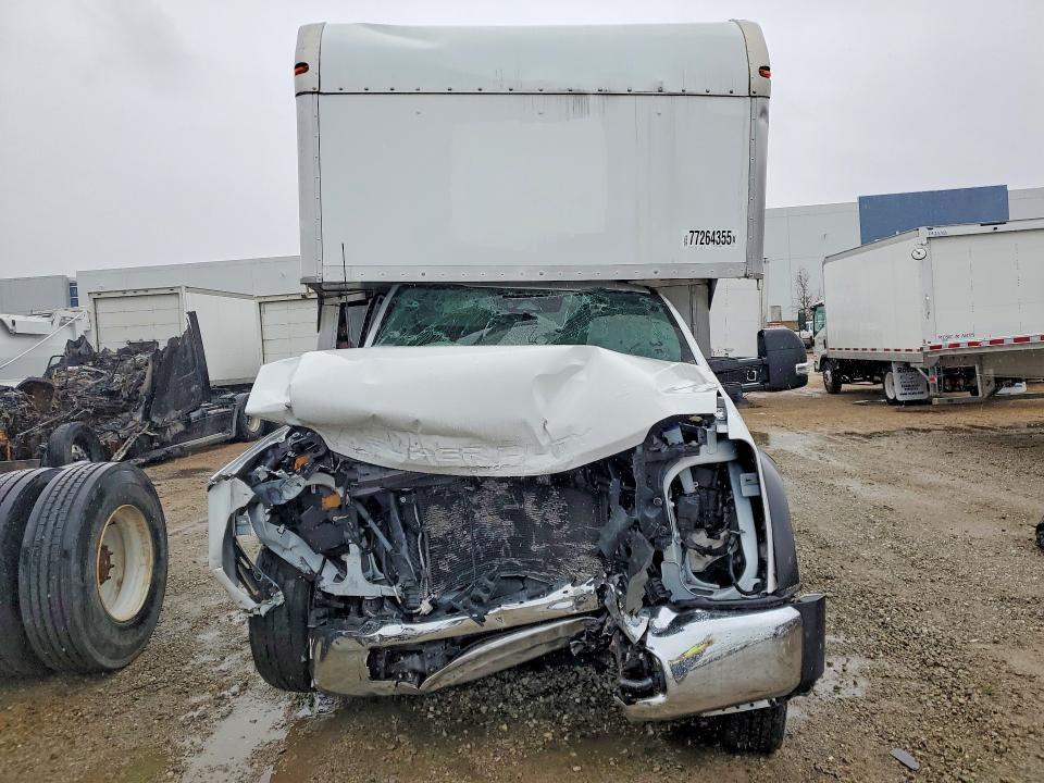 2023 Ford F550 Super Duty Delivery Truck