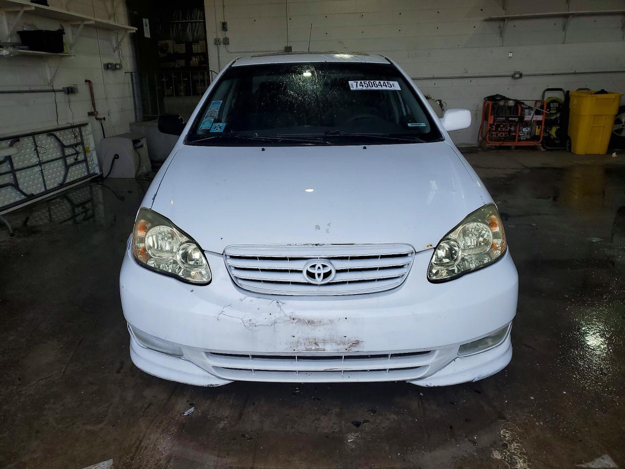 2003 Toyota Corolla ce