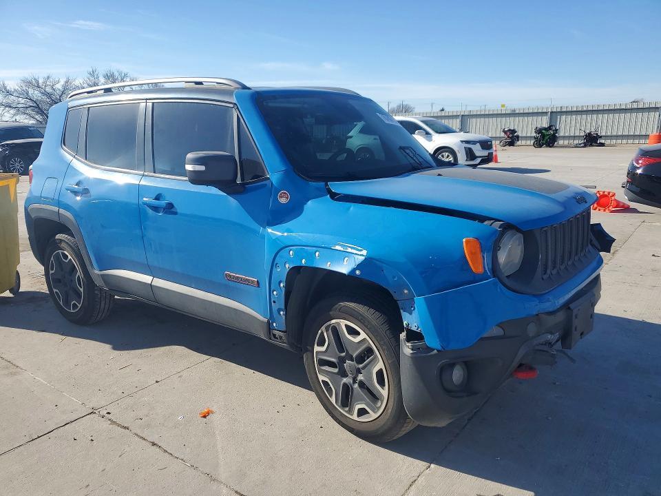 2015 Jeep Renegade Trailhawk