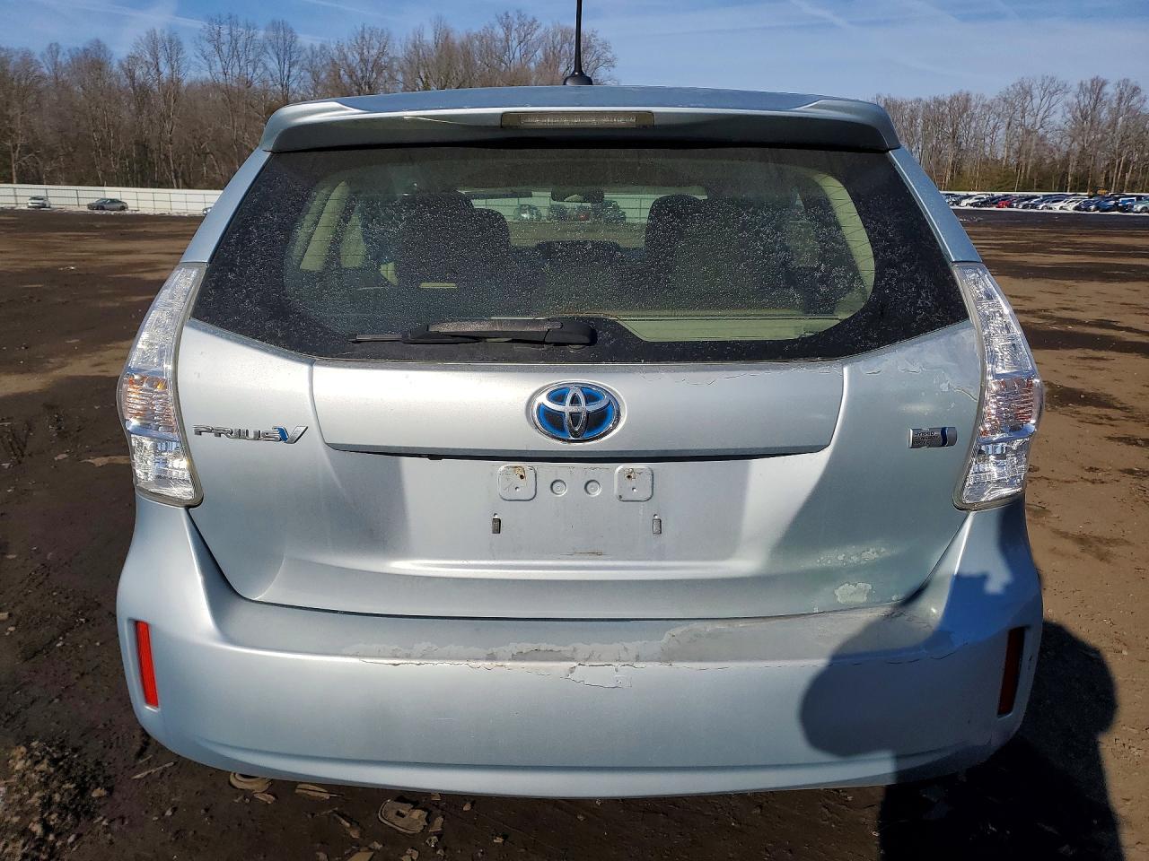 2013 Toyota Prius v