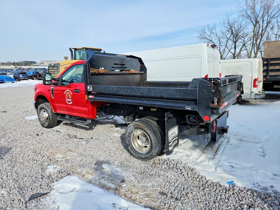 2021 Ford F350 Super Duty Dump Truck