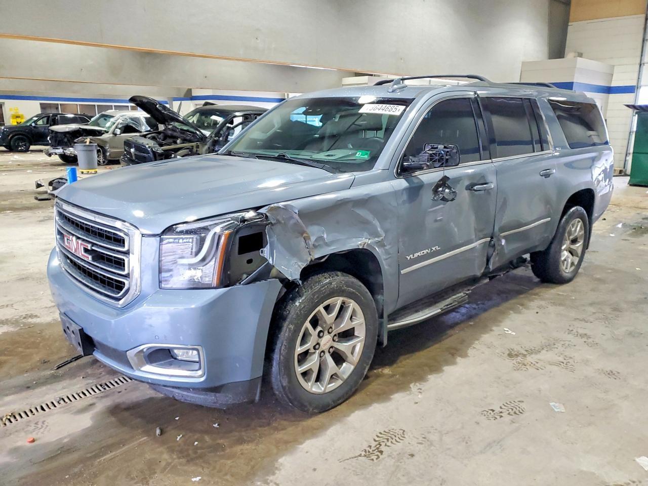2015 GMC Yukon xl K1500 slt