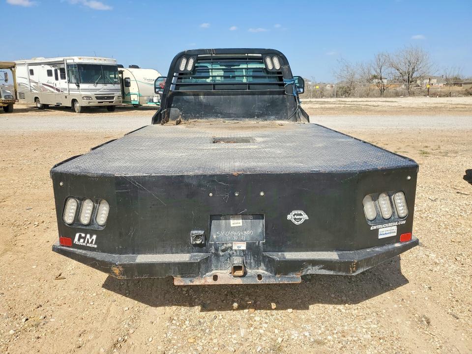 2022 Ford F550 Super Duty Flatbed Truck