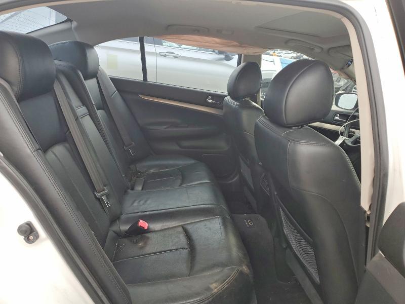 2013 Infiniti G37