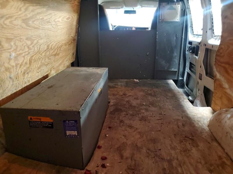 2013 Chevrolet Express 2500 Cargo Delivery Van