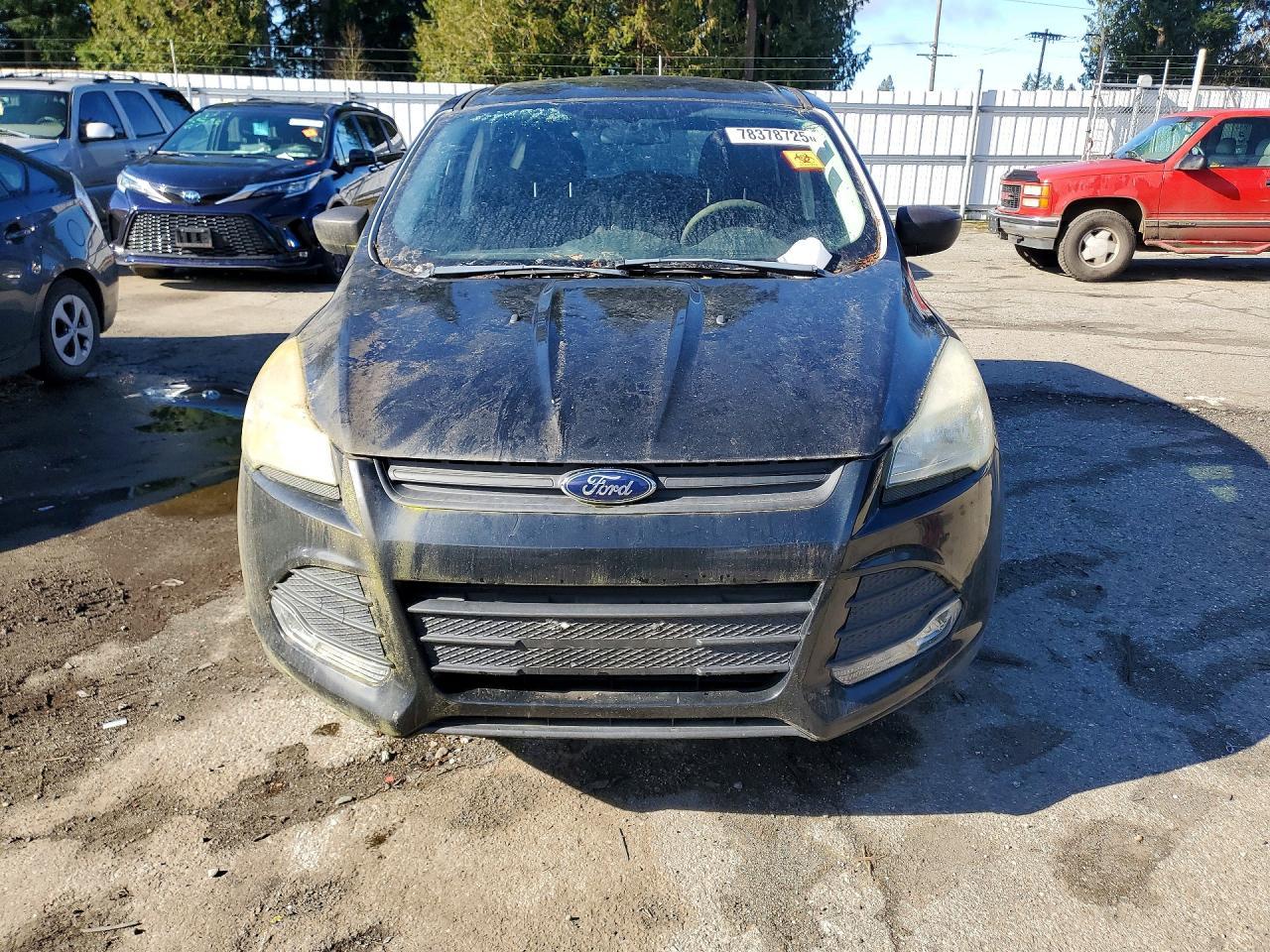 2014 Ford Escape s