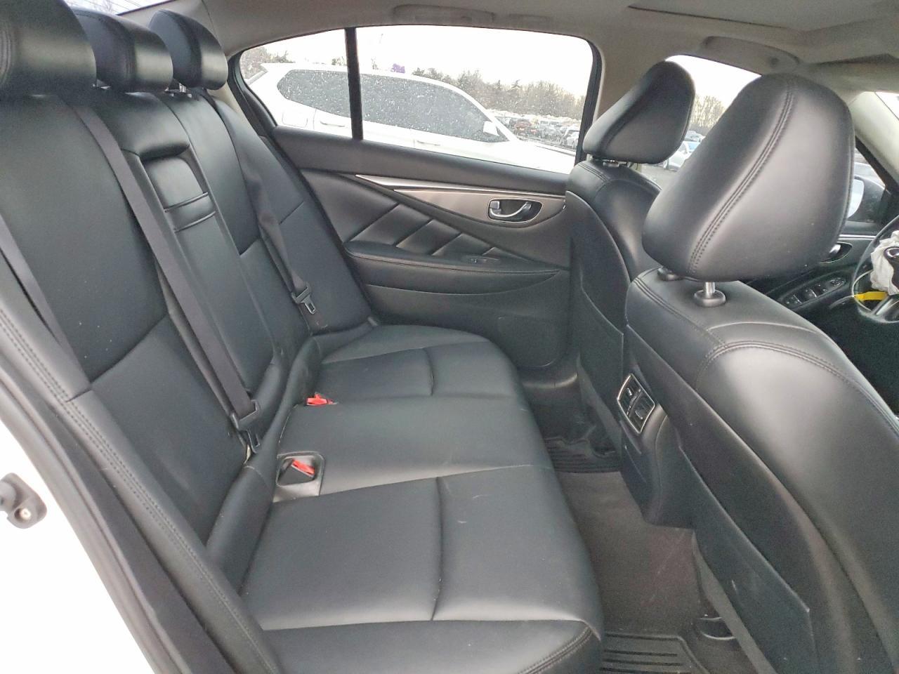 2015 Infinity Q50 Premium