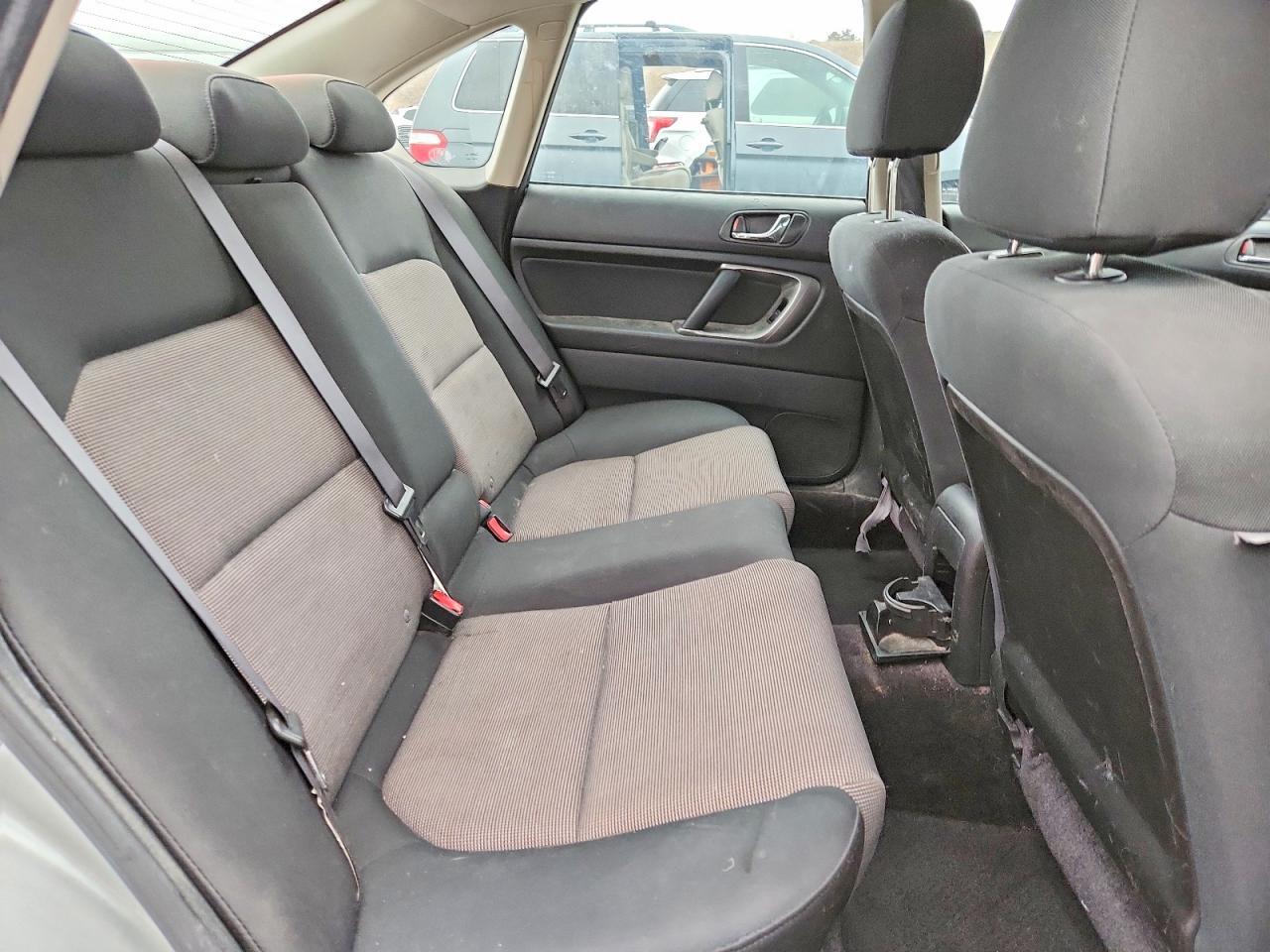 2005 Subaru Legacy 2.5i