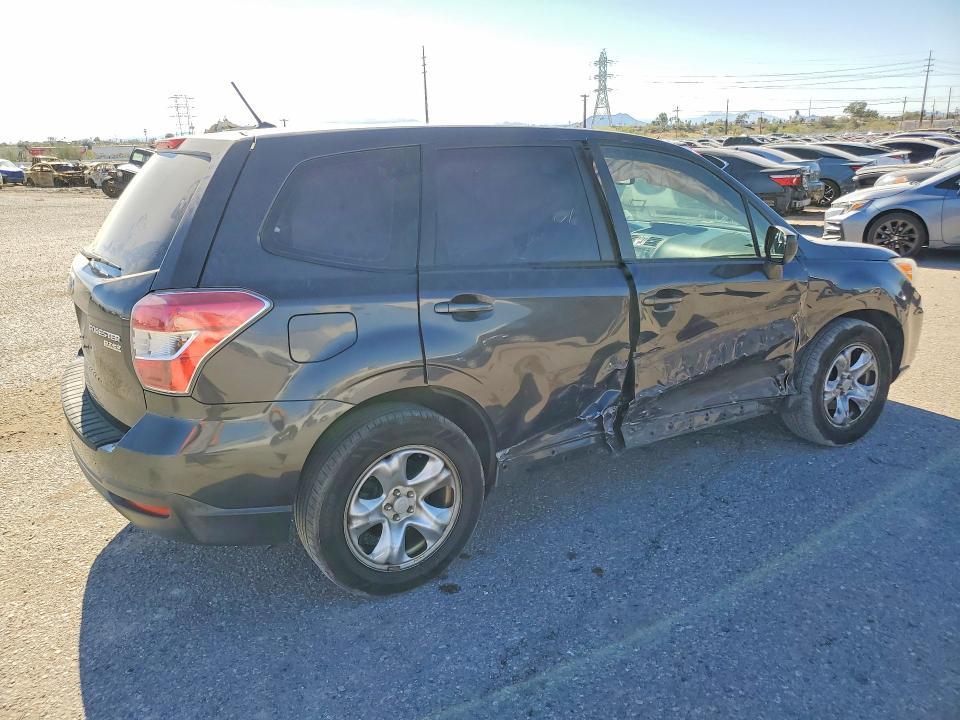 2015 Subaru Forester 2.5i