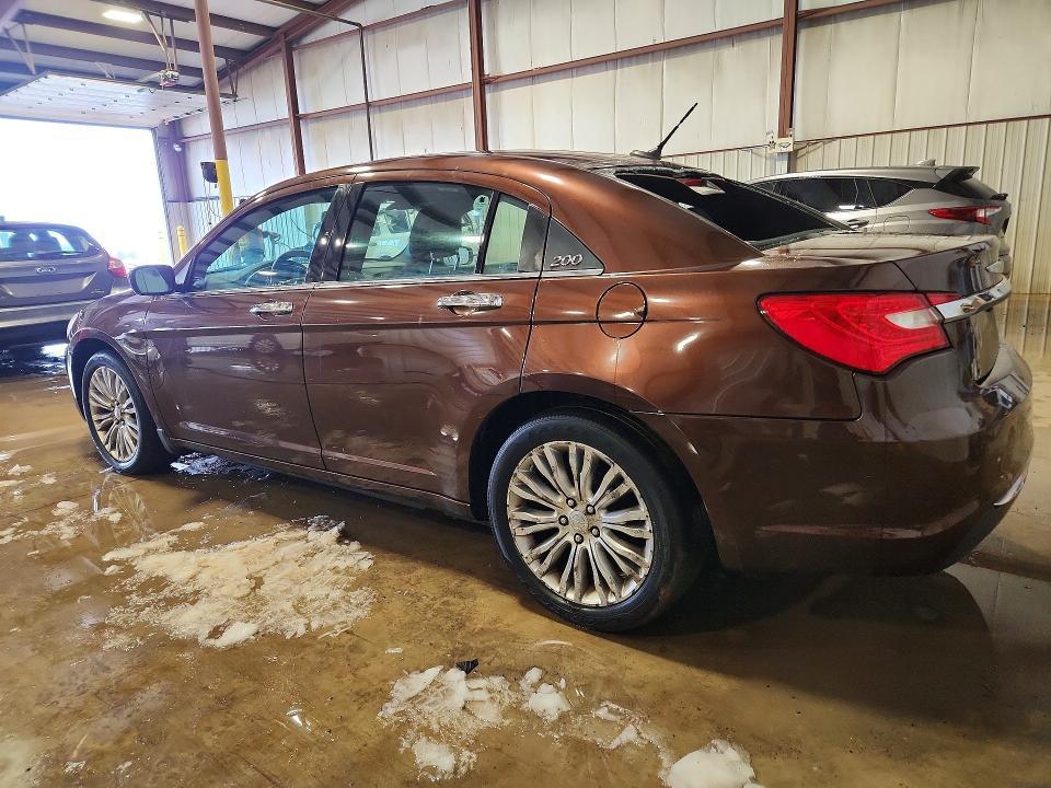 2012 Chrysler 200 Limited