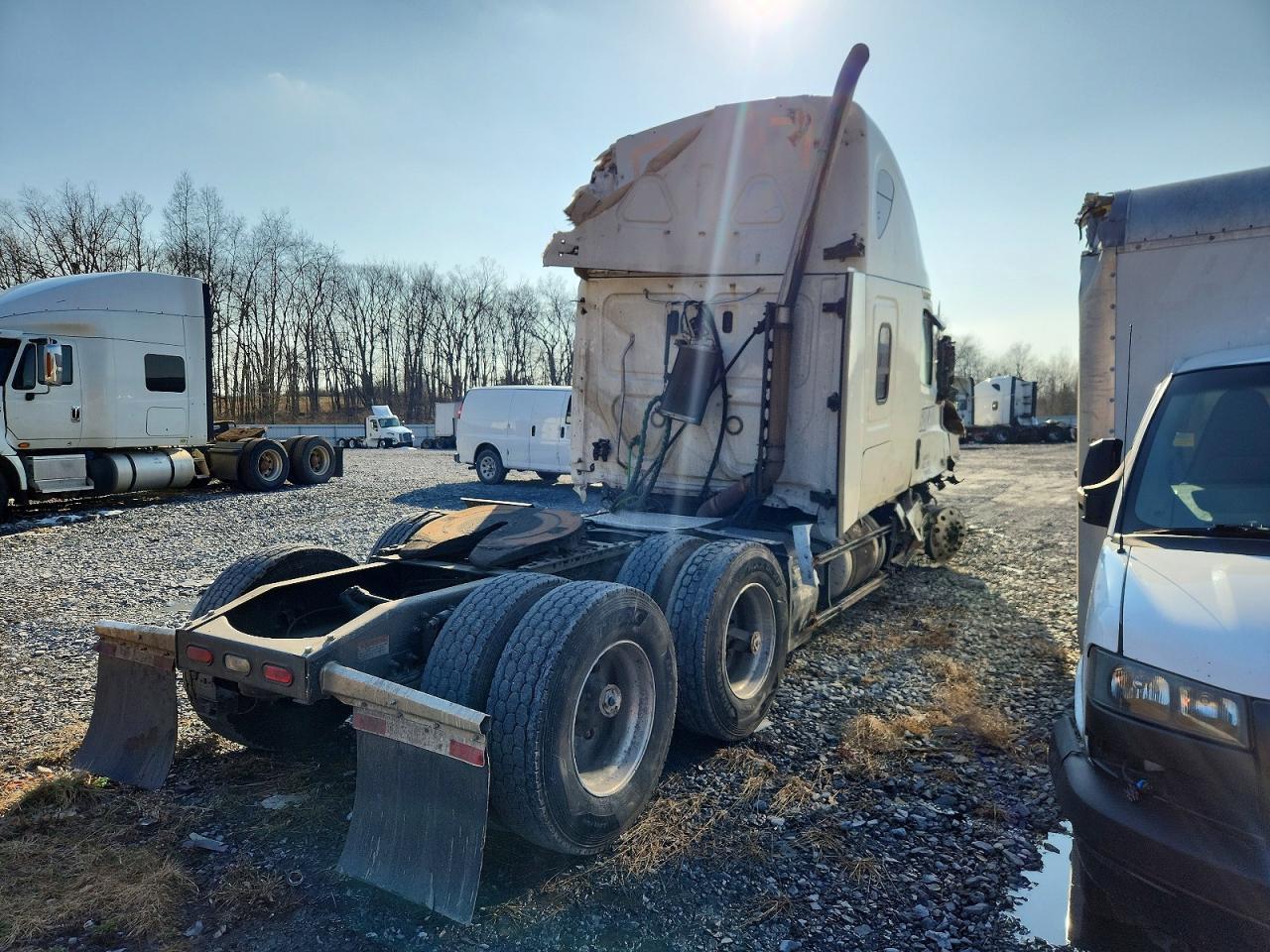 2021 Freightliner Cascadia 126
