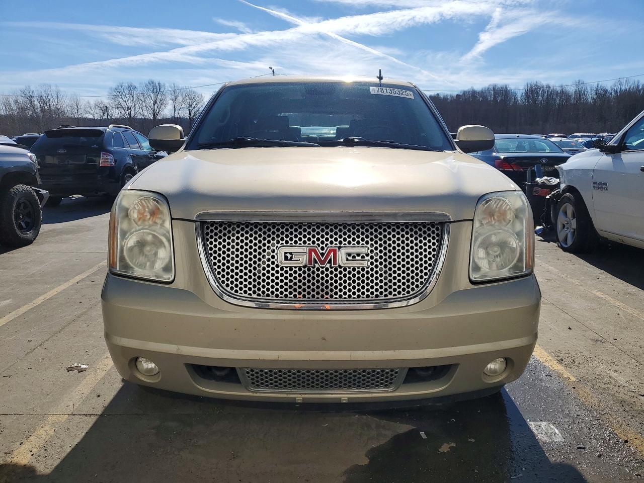 2009 GMC Yukon Denali