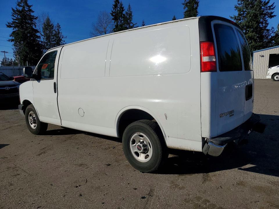 2015 GMC Savana 2500 Cargo Delivery Van
