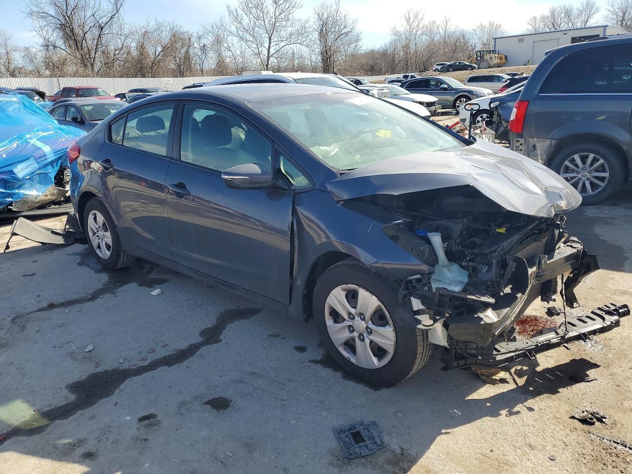 2016 KIA Forte lx