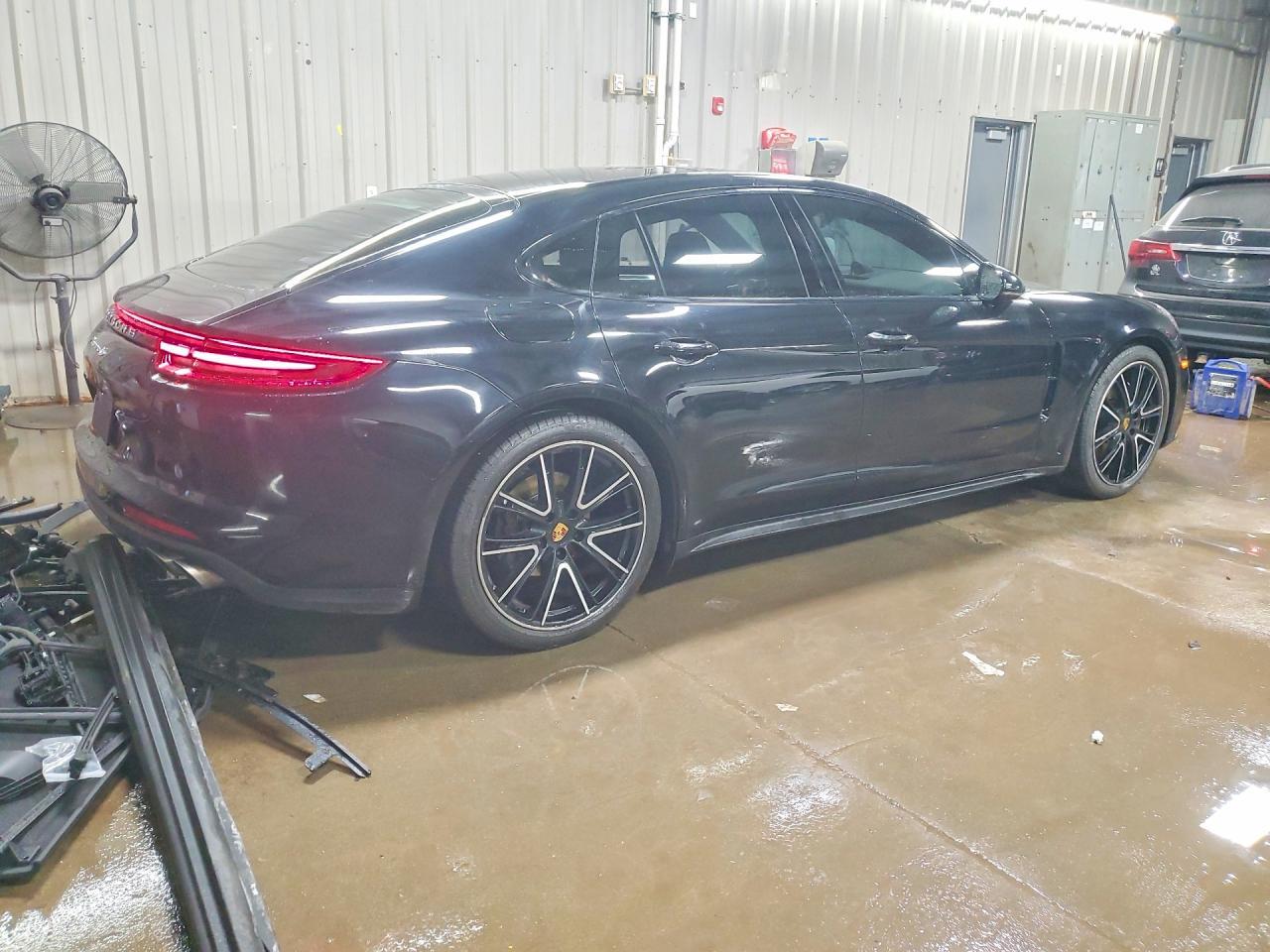 2018 Porsche Panamera 4S