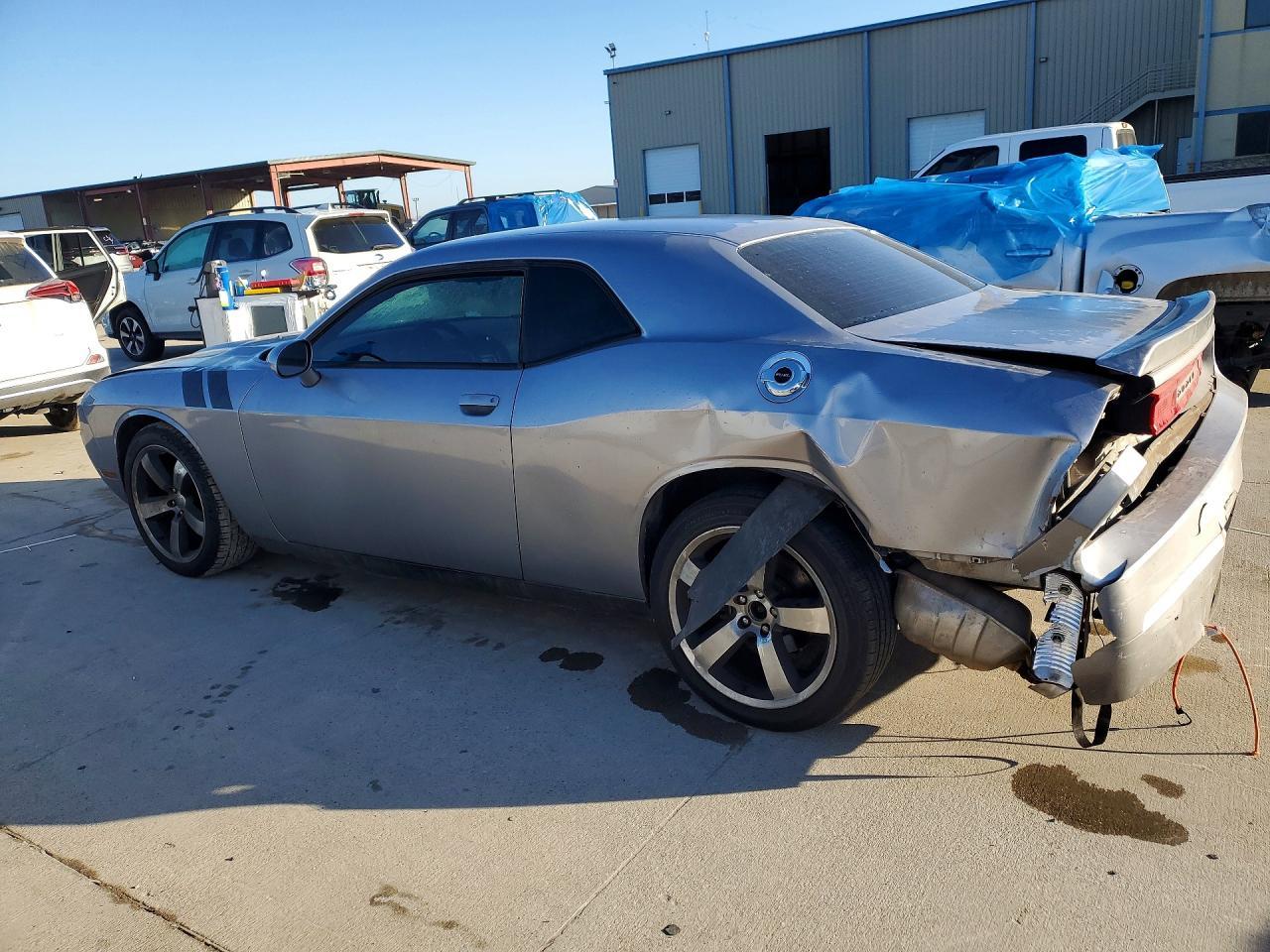 2014 Dodge Challenger sxt