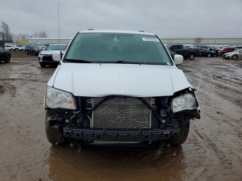 2017 Dodge Grand Caravan Crew