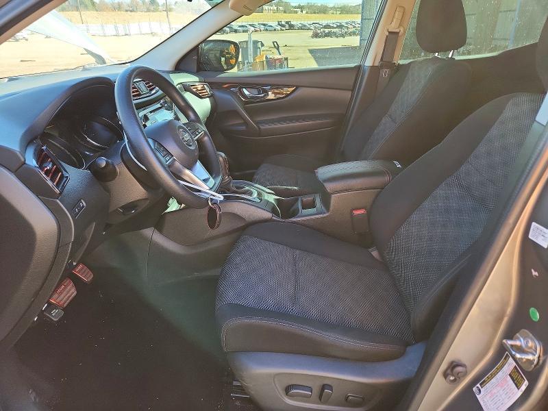 2018 Nissan Rogue Sport sv