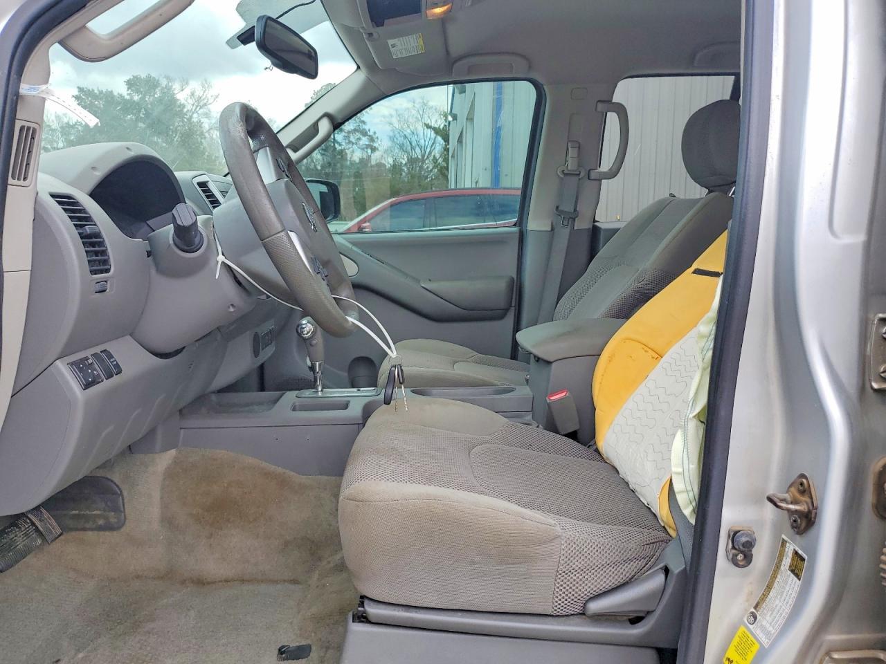 2014 Nissan Frontier S