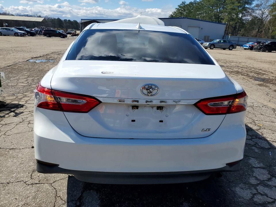 2019 Toyota Camry le