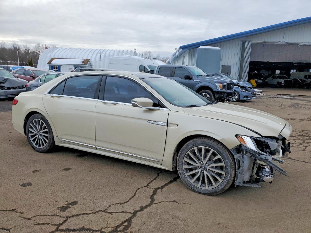 2018 Lincoln Continental Select