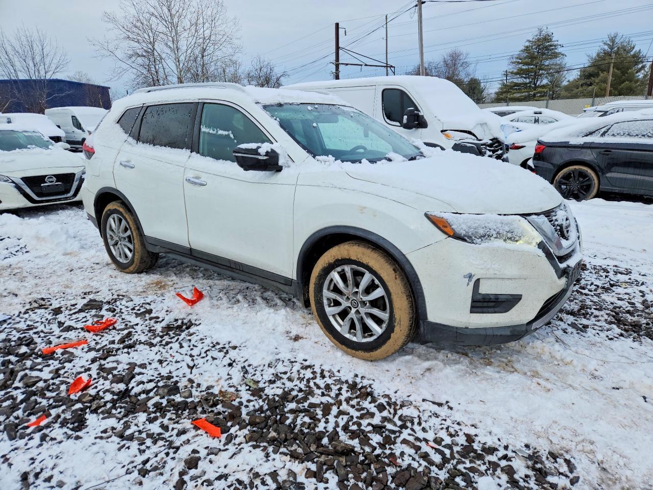 2017 Nissan Rogue sv
