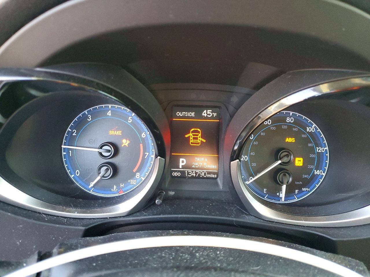 2014 Toyota Corolla l