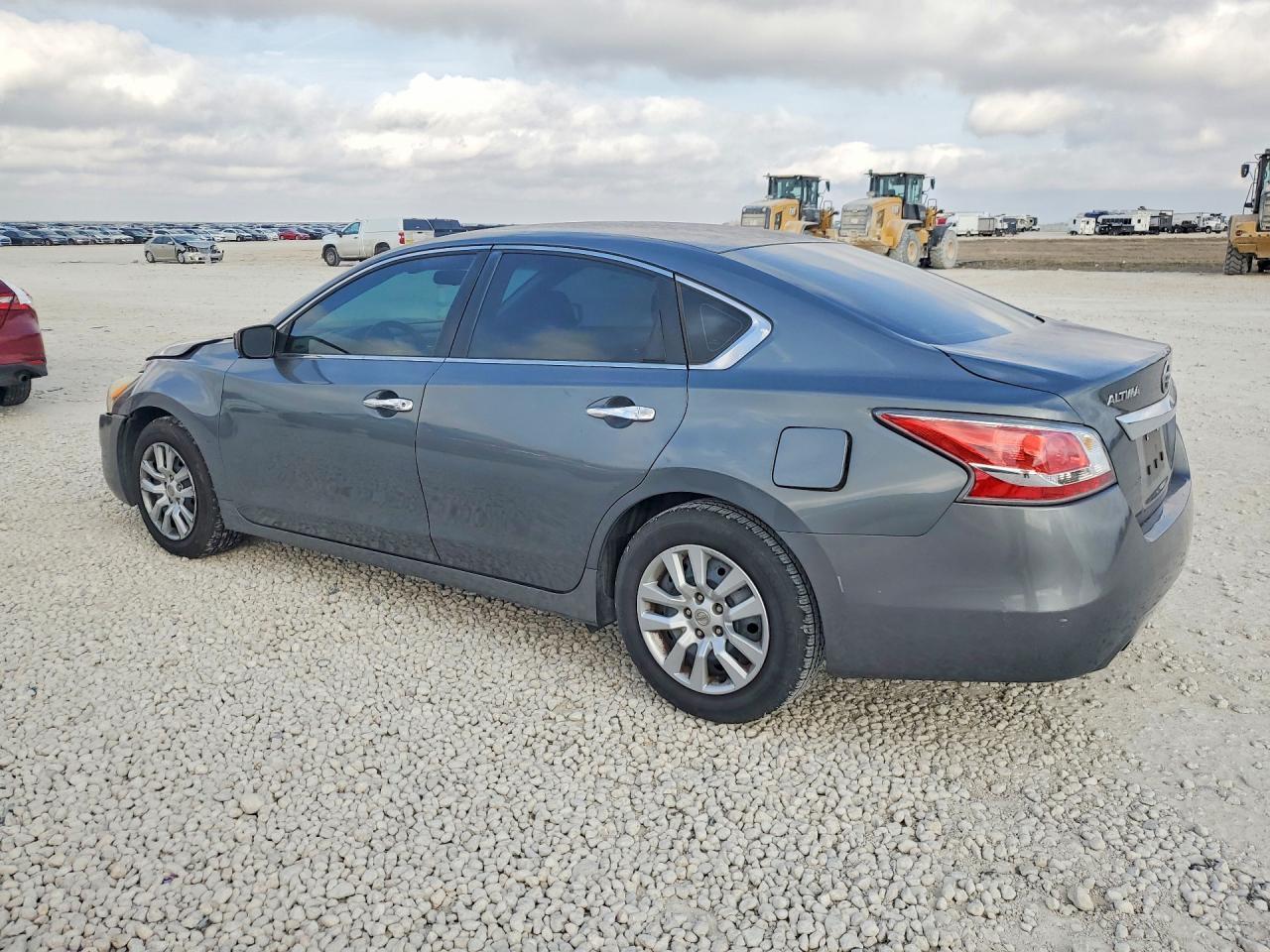 2015 Niss Altima