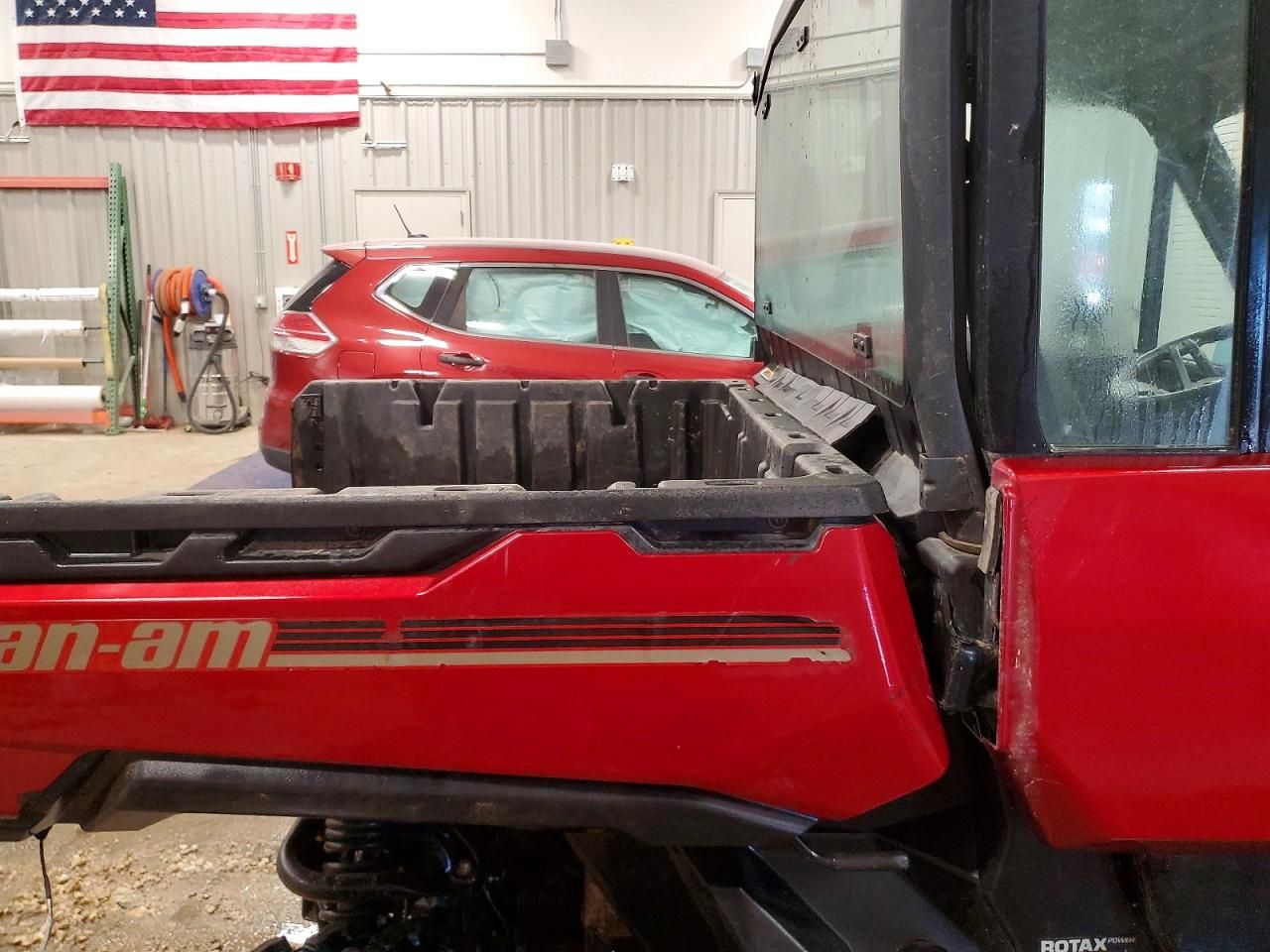 2024 Can-Am Defender Utility Vehicle