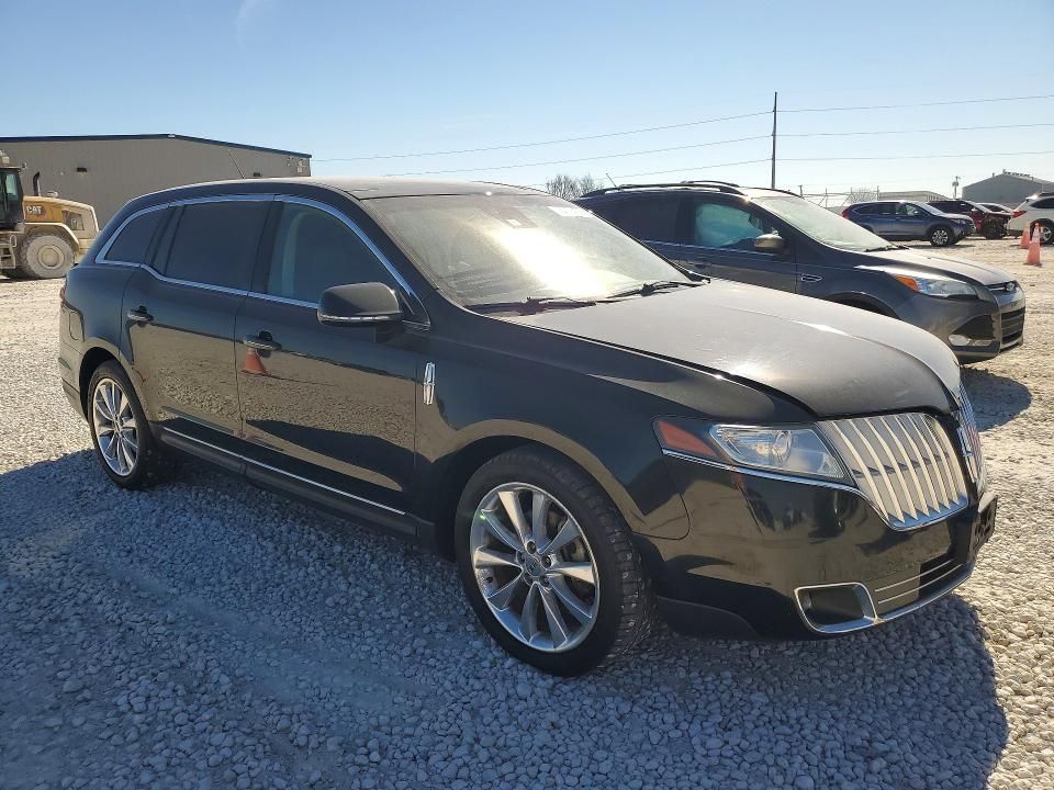 2010 Lincoln MKT