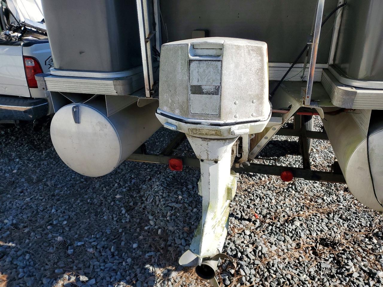 1988 Boat 1988 Tracker Marine Boat