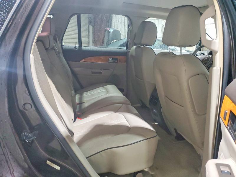 2015 Lincoln Townhouse MKX