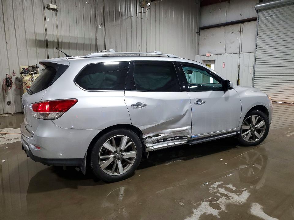 2015 Nissan Pathfinder s