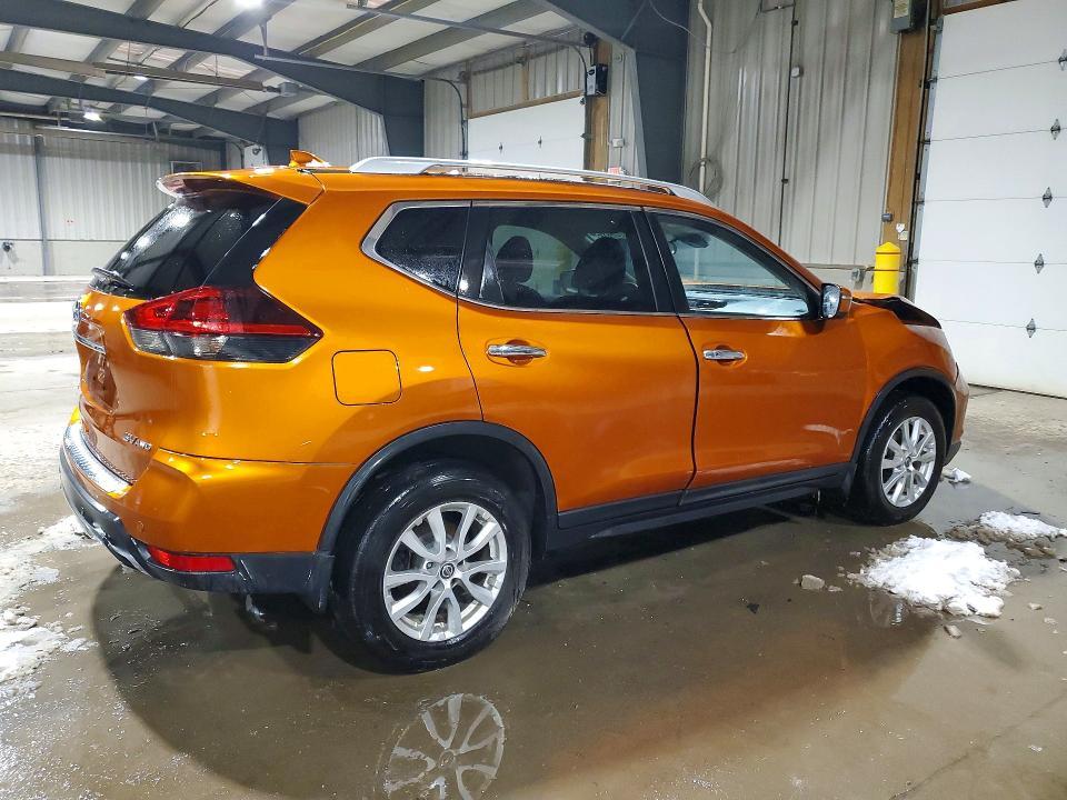 2019 Nissan Rogue sv