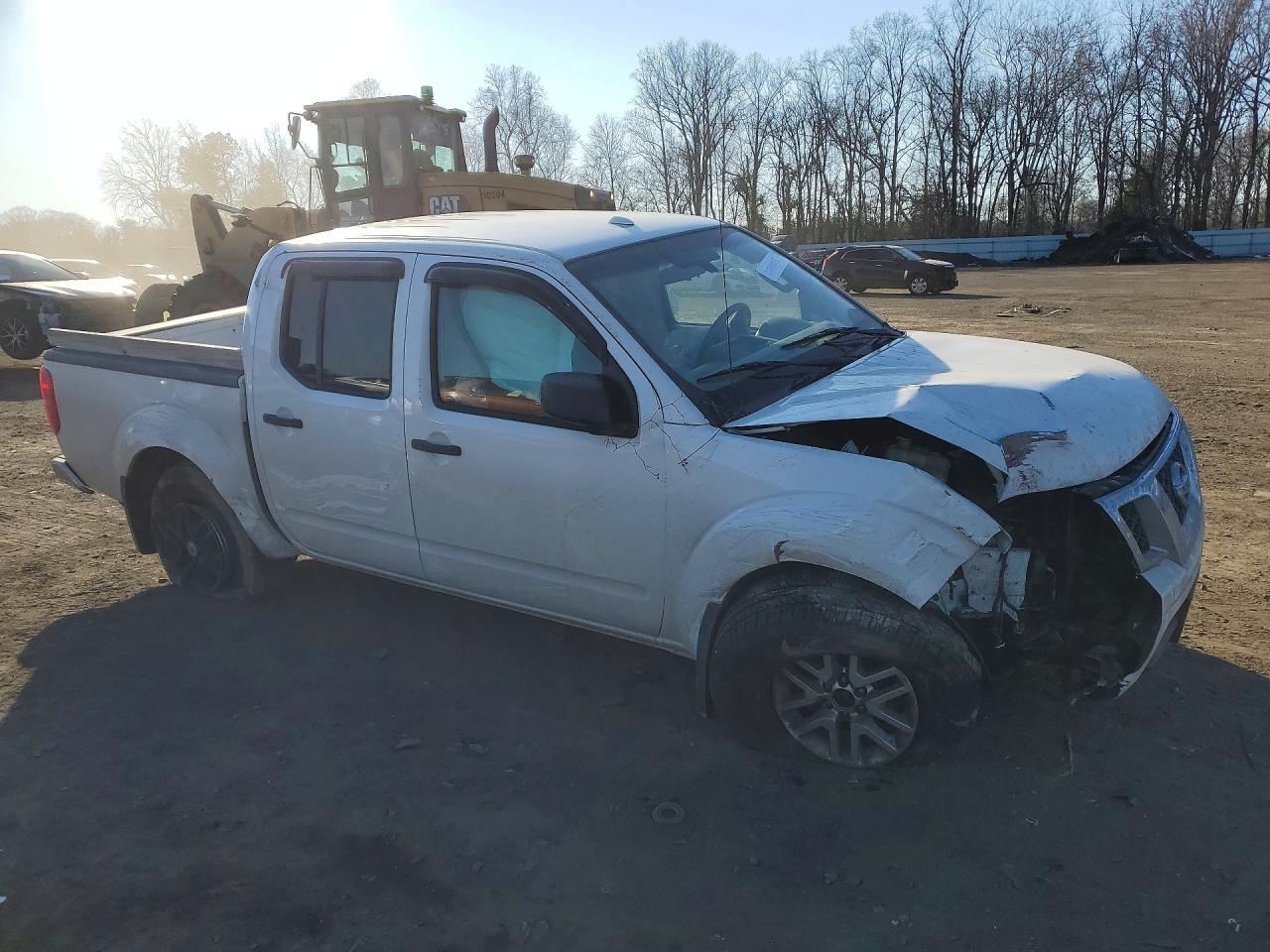 2015 Nissan Frontier s