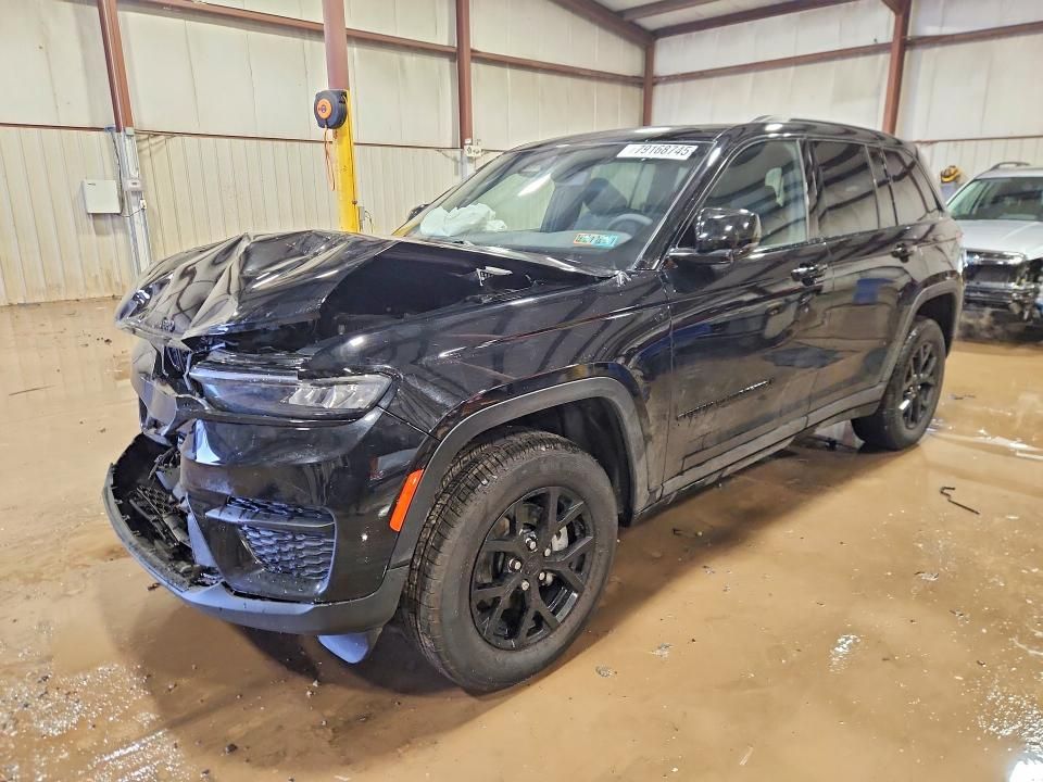 2024 Jeep Grand Cherokee Laredo