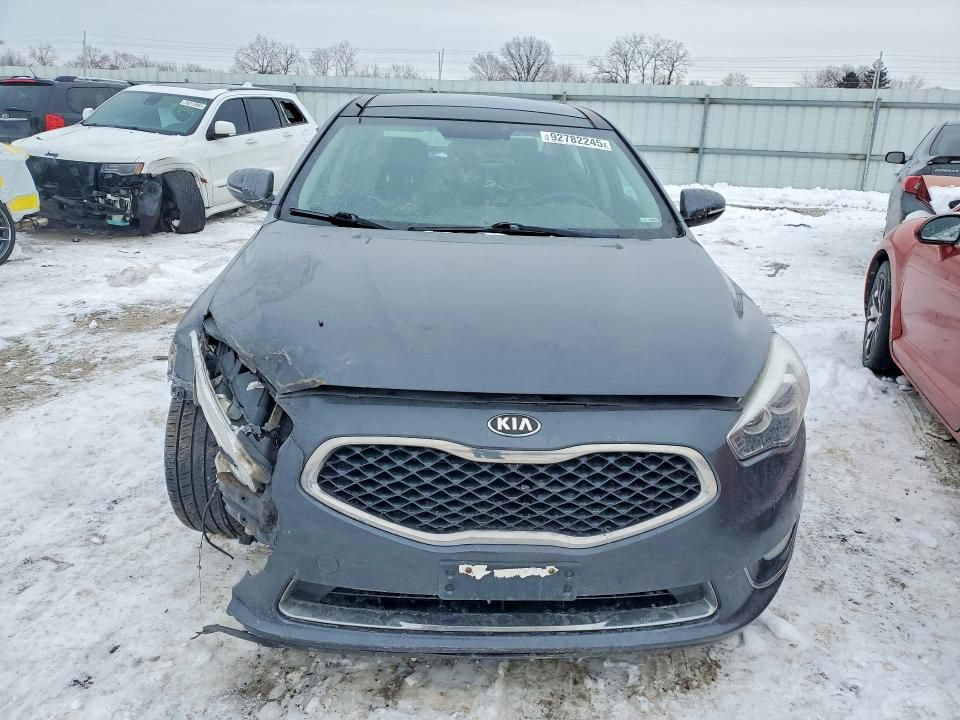 2014 KIA Cadenza Premium