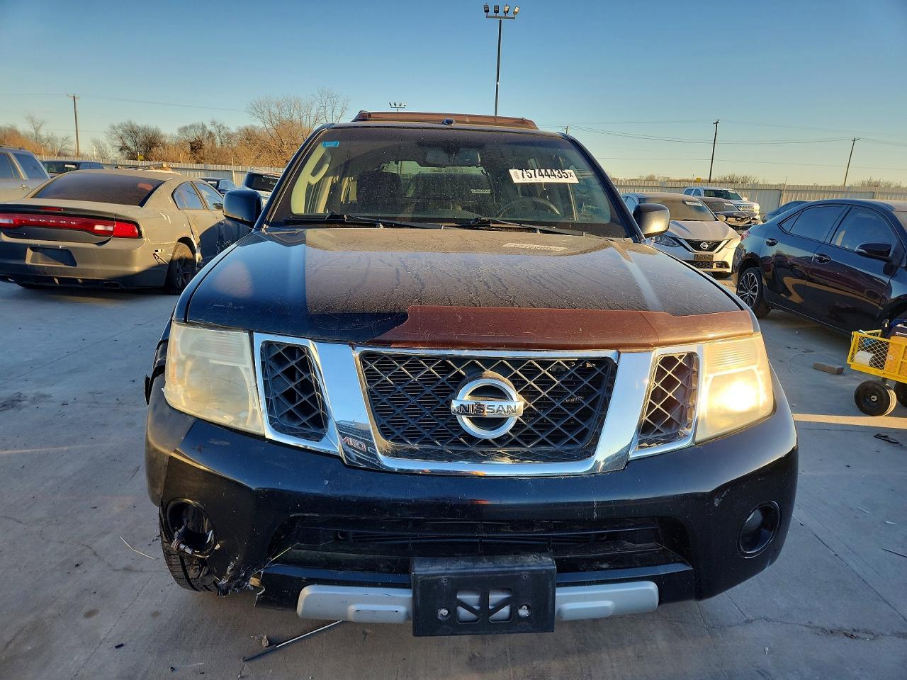 2011 Nissan Pathfinder s