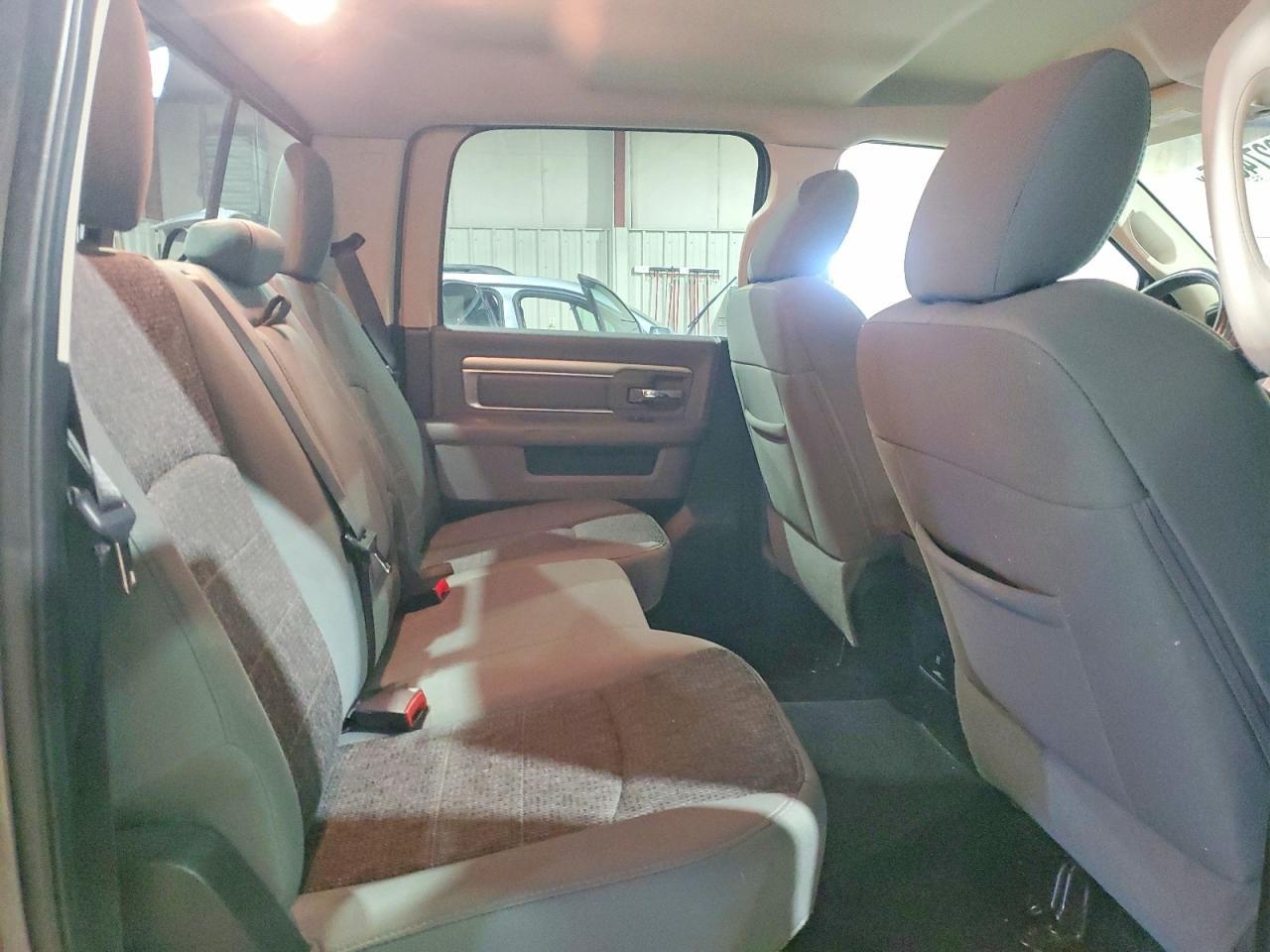 2017 Dodge RAM 1500 SLT