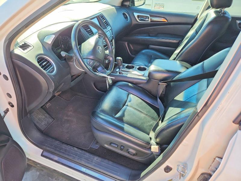 2015 Nissan Pathfinder sl