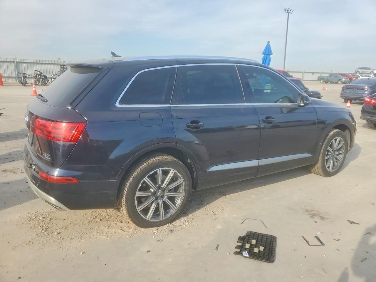 2017 Audi Q7 Premium Plus