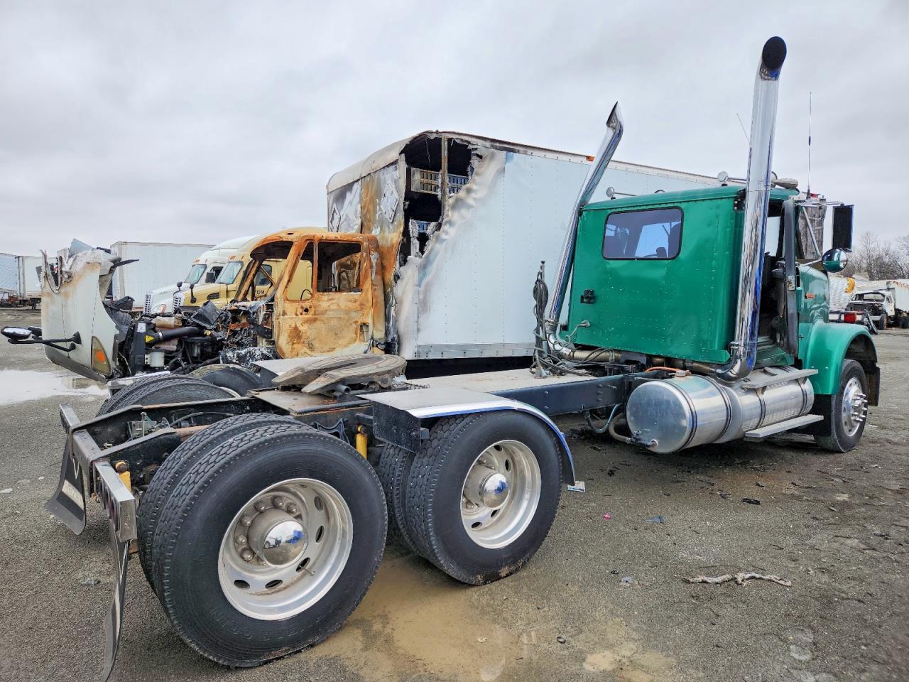 1987 International F9370 Semi Truck