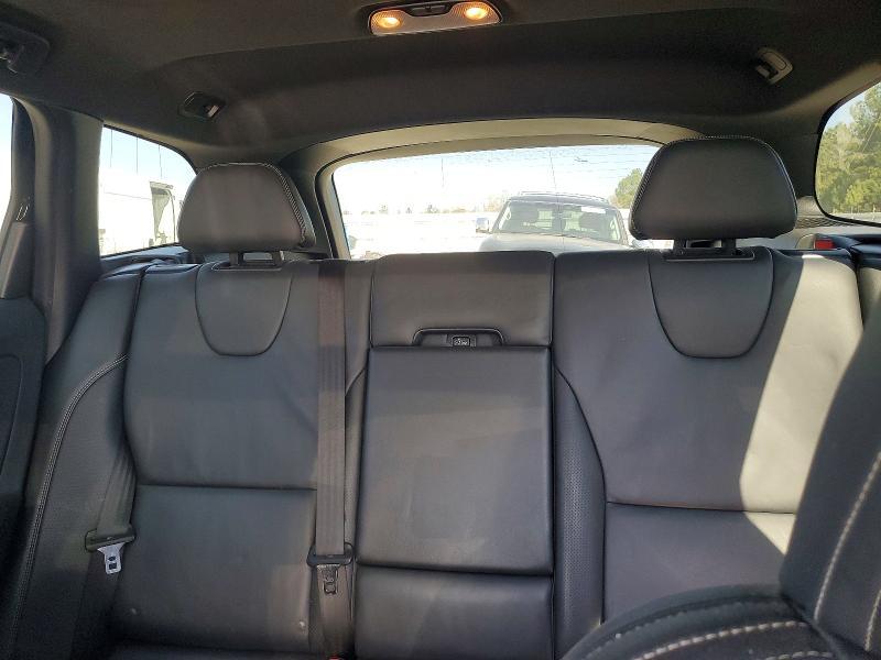 2016 Volvo Xc60 T6 R-design